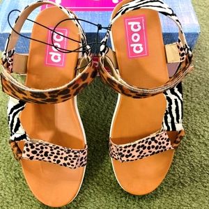 POP Womens Santa Cruz Strap Sandals Size 8 NWB